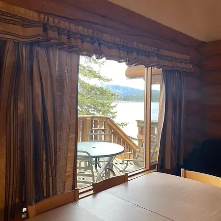 Lac Des Roches Resort Bridge Lake Exterior photo