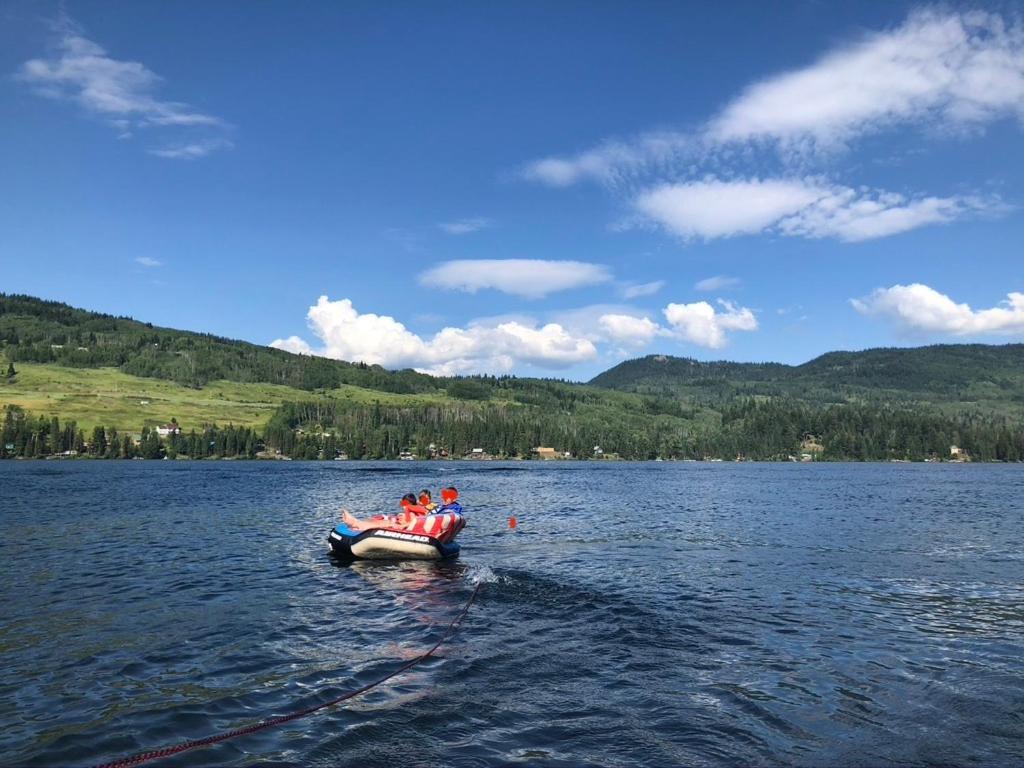 Lac Des Roches Lodge