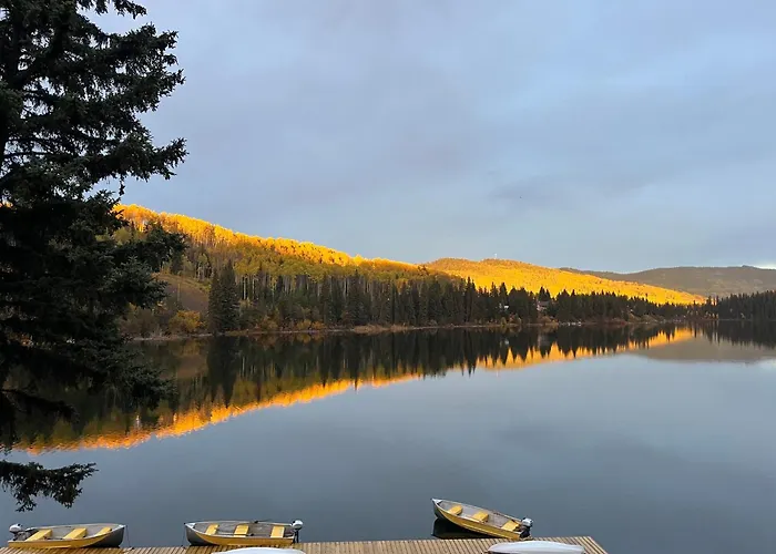 Lac Des Roches Resort