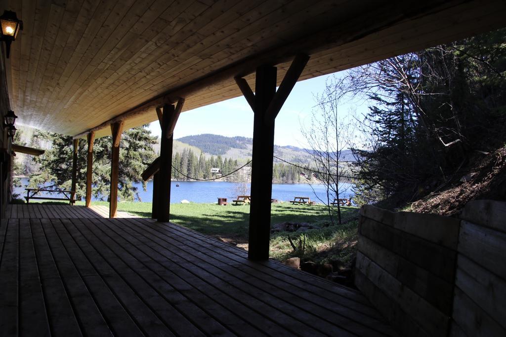Lodge Lac Des Roches Bridge Lake